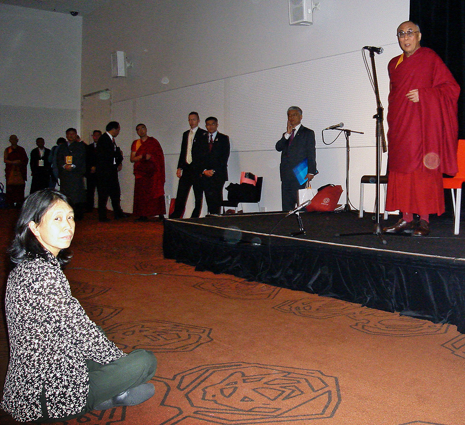 Dalai Lama with Heidi Yuen